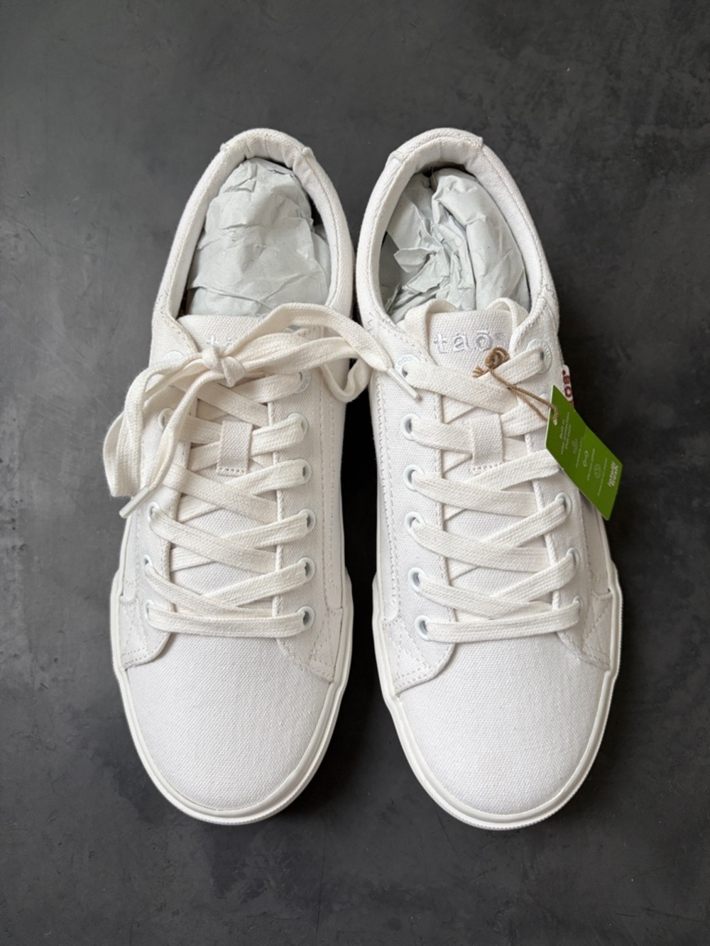 NWT Plim Soul Taos Sneakers